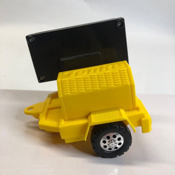 Genuine Hasbro Tonka Light Up Caution Move Lanes Trailer Replacement Toy - Picture 2 of 7